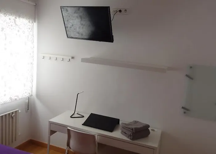 Apartamento La Paz - Con Bano No Compartido En Pasillo 오비에도